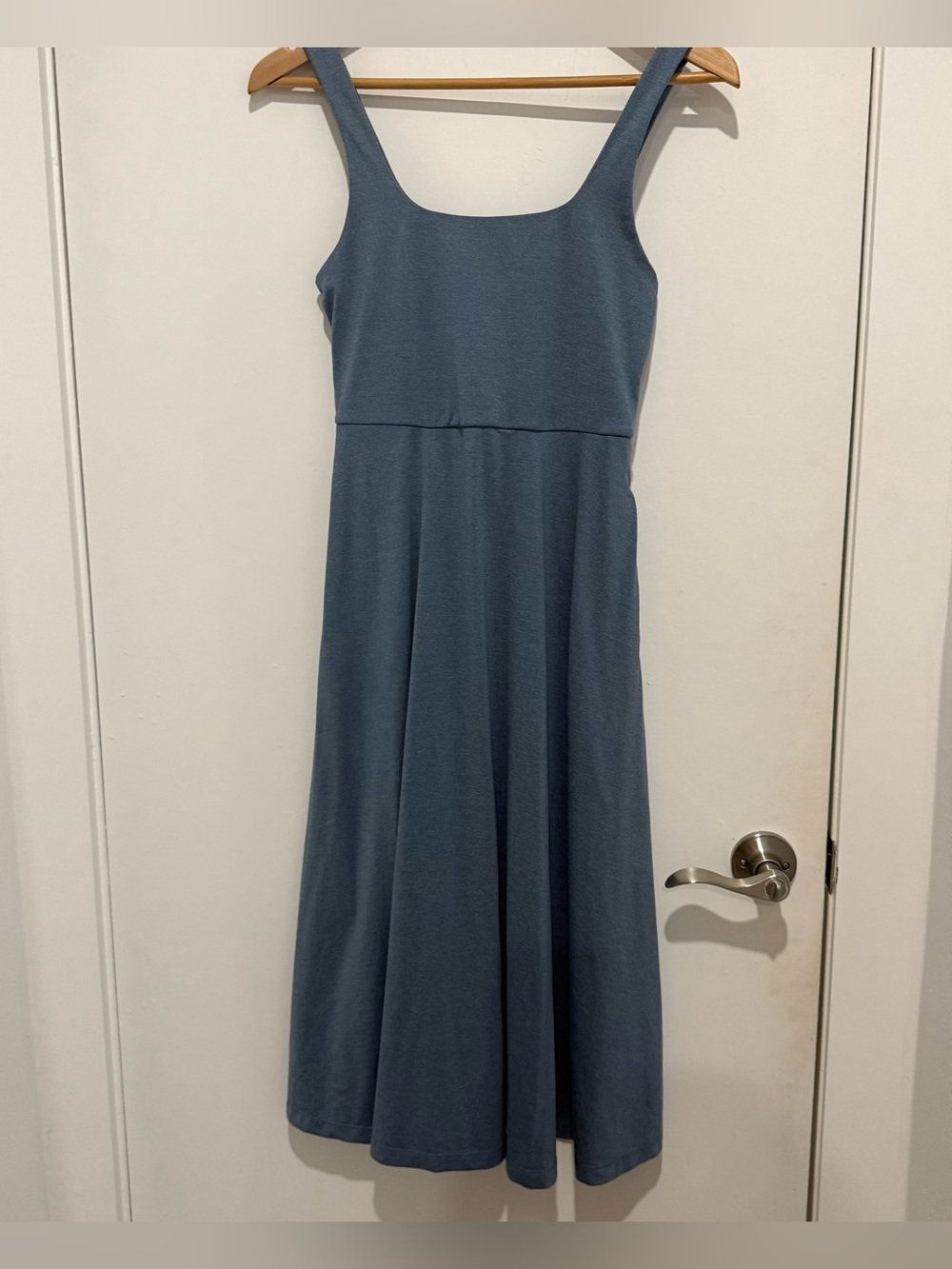 Quince Flowknit Breeze Fit & Flare Dress Blue Small S Midi  Dress with pockets